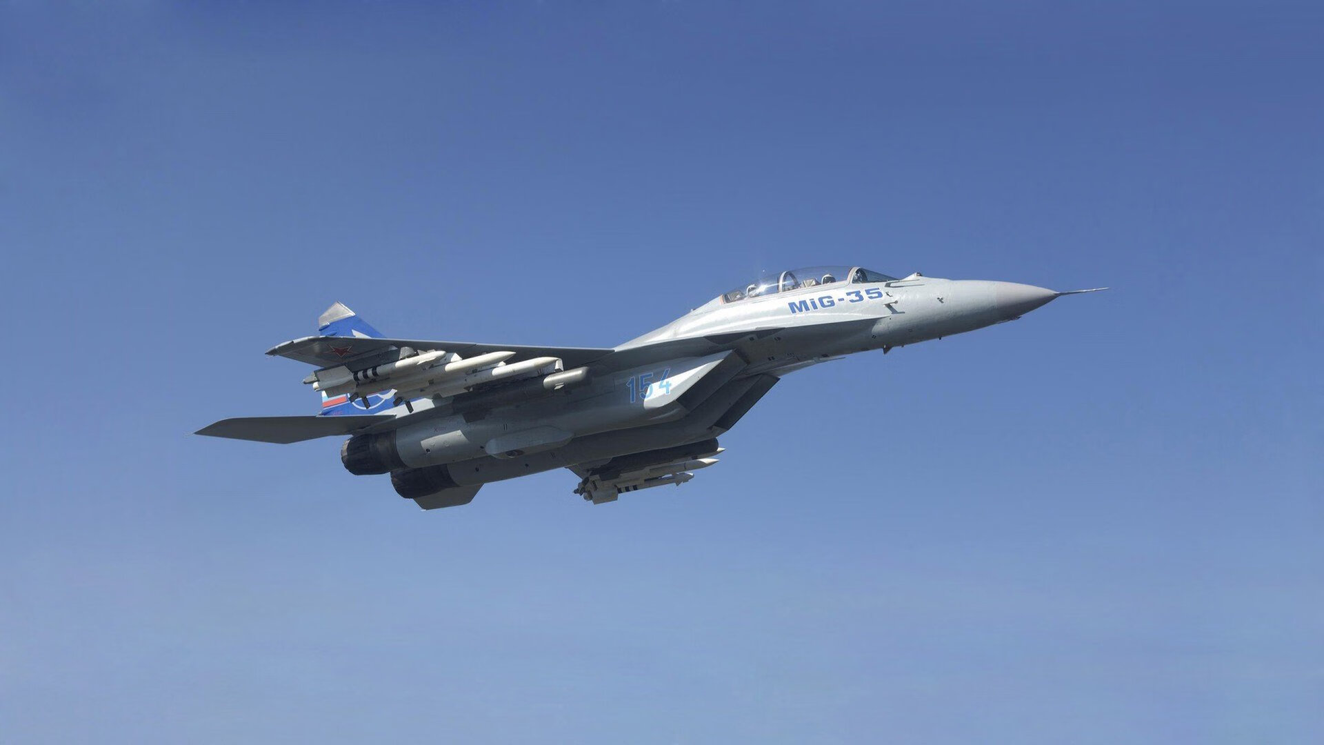 哥伦比亚队主场告负，主帅面临考验，哥伦比亚队大名单