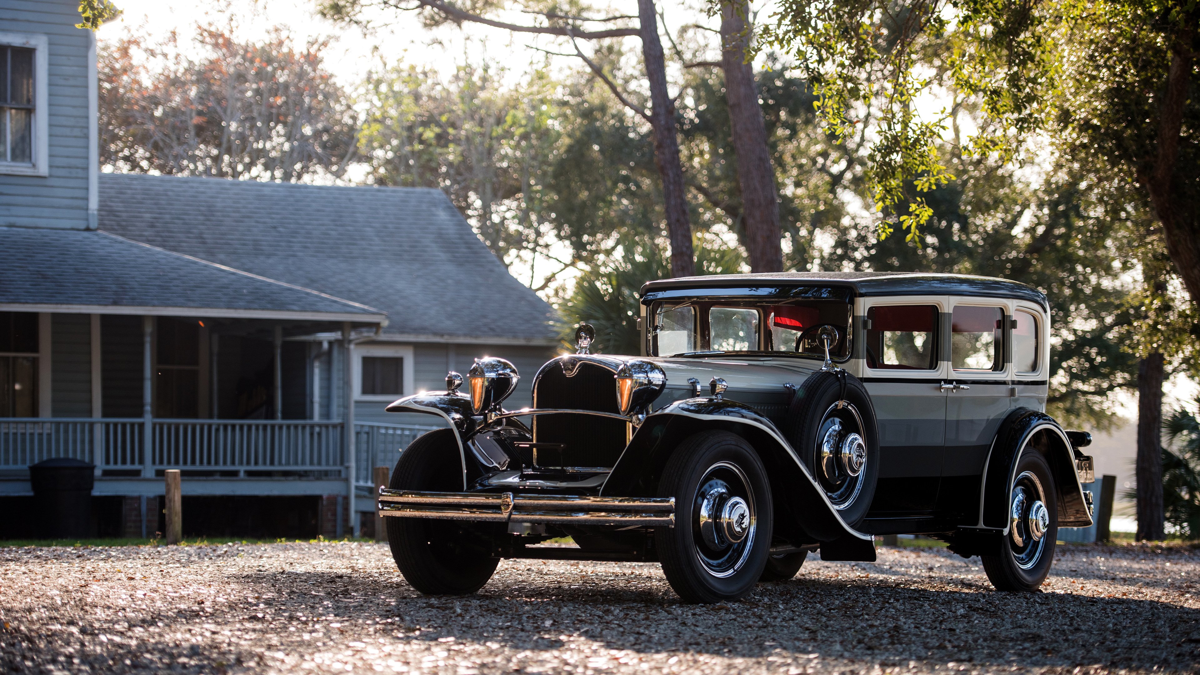 主帅执行力与俱乐部高层授权机制是否匹配决定解雇风险，俱乐部主帅和国家队主帅