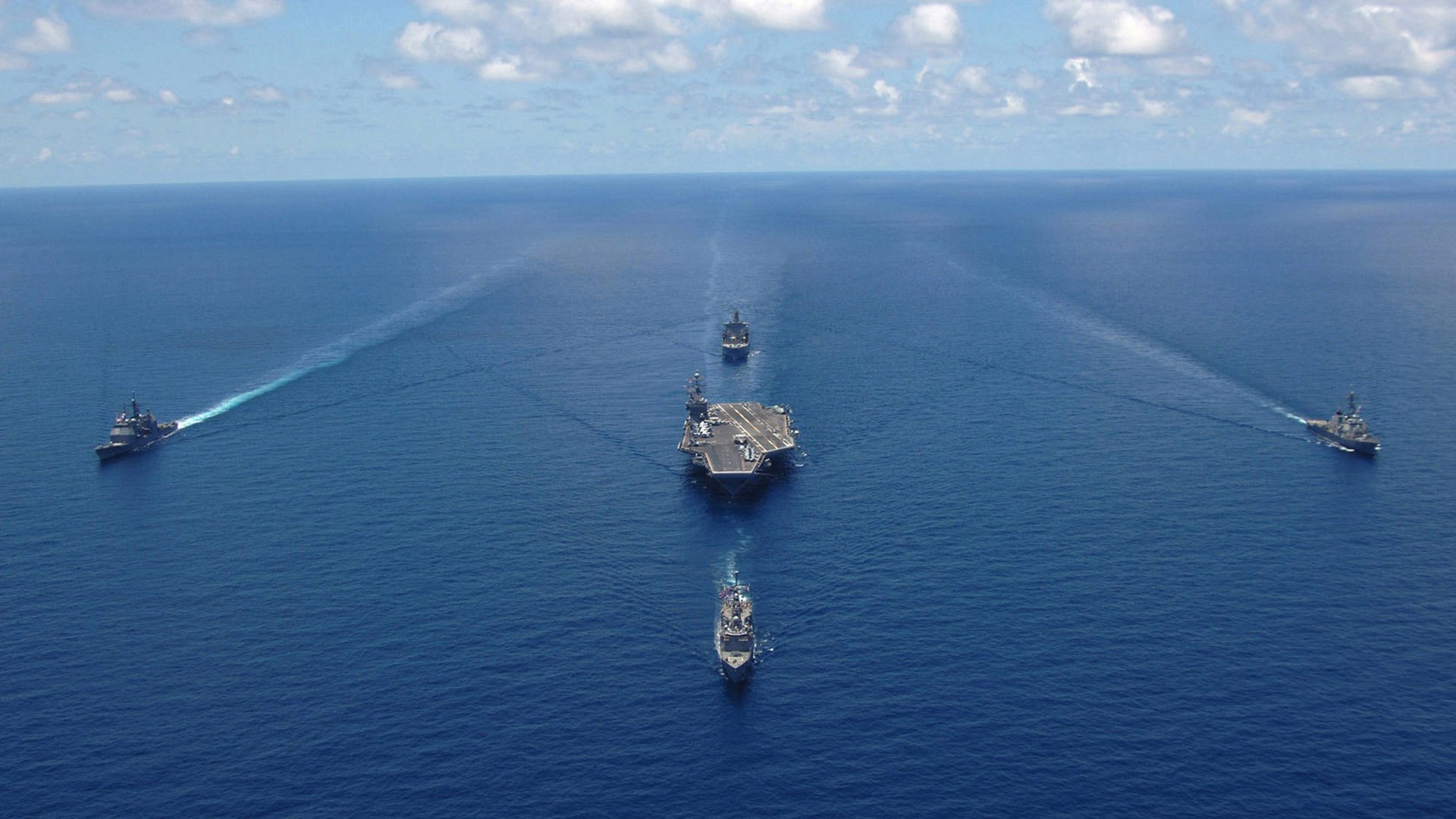 女子泳将赛后含泪致谢团队,女子游泳重赛结果