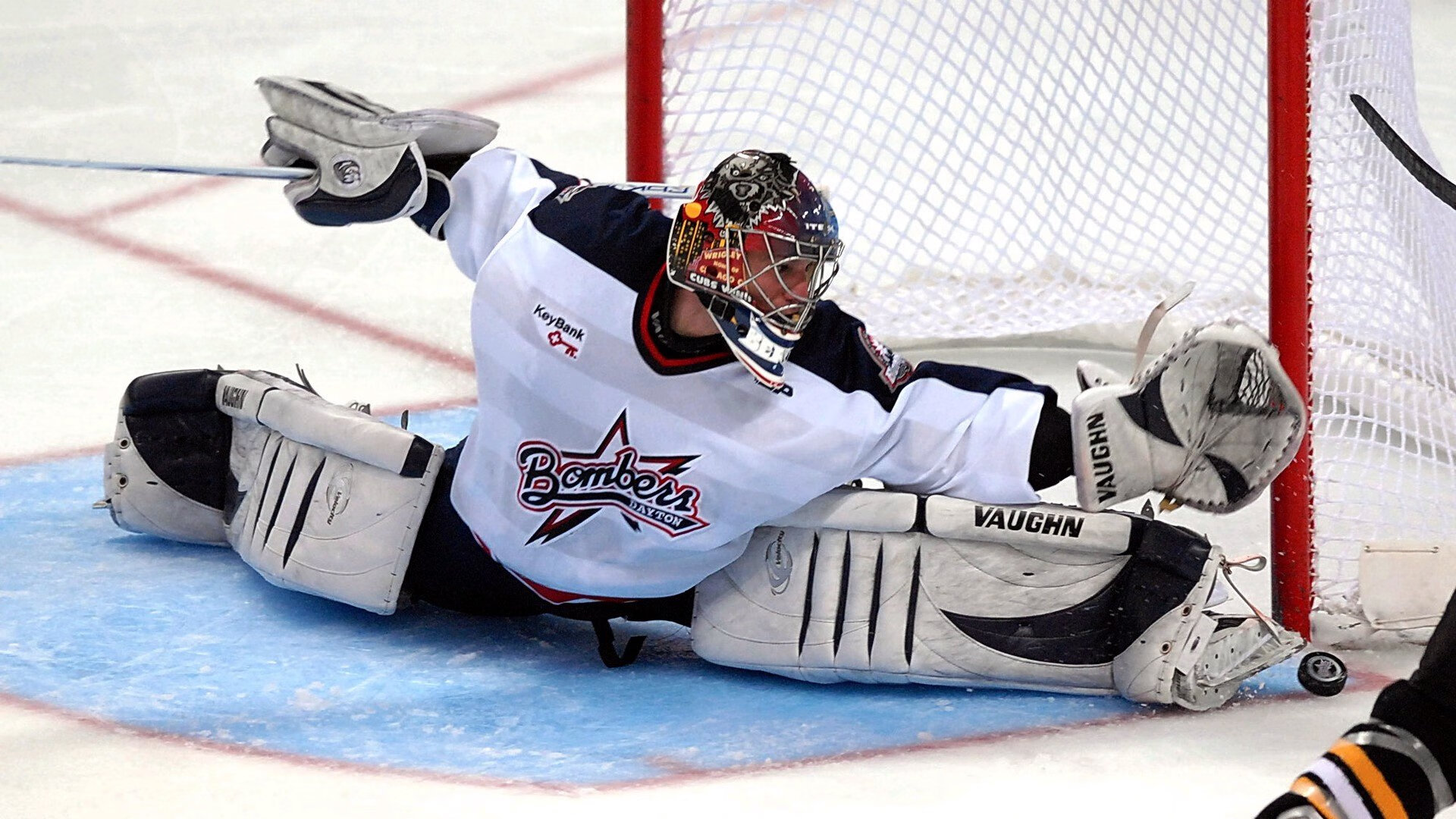 乐鱼官方网站-个性化装备:球杆、球鞋的个性定制火了,签名球杆