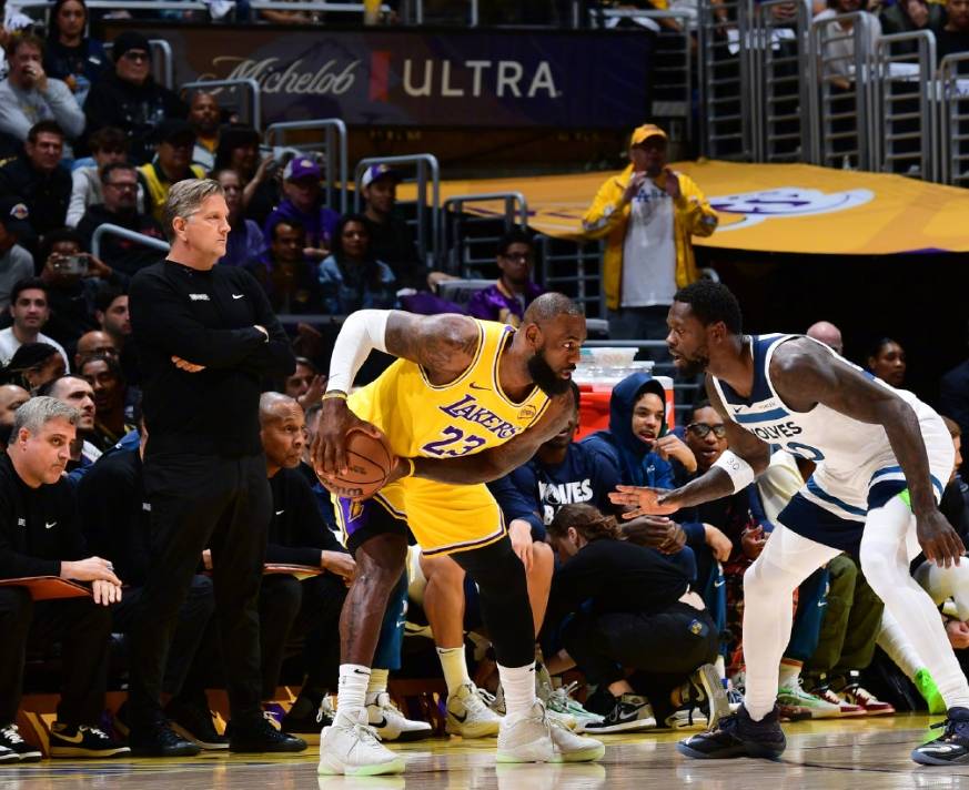 包含乐鱼体育:NBA官方公布新赛季赛程:湖人揭幕战对阵掘金,看点十足的词条 包含乐鱼体育:NBA官方公布新赛季赛程:湖人揭幕战对阵掘金,看点十足的词条